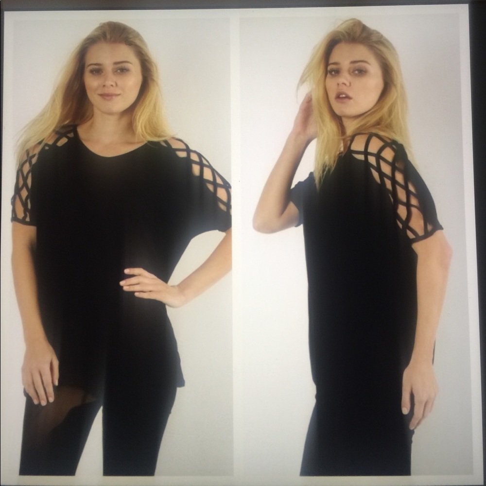 Black lattice shoulder Top